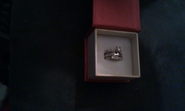 in the photo attachment this is the ring in which I received instead of the ring I ordered