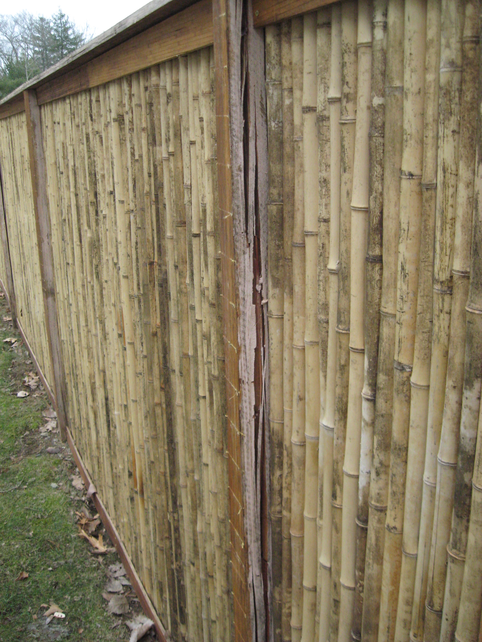 delamination of posts