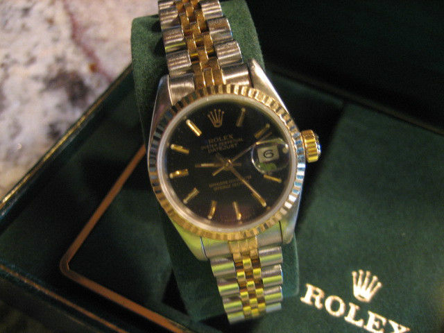 Rolex Scam, Selling broken ones as mint and being backed by Ebay