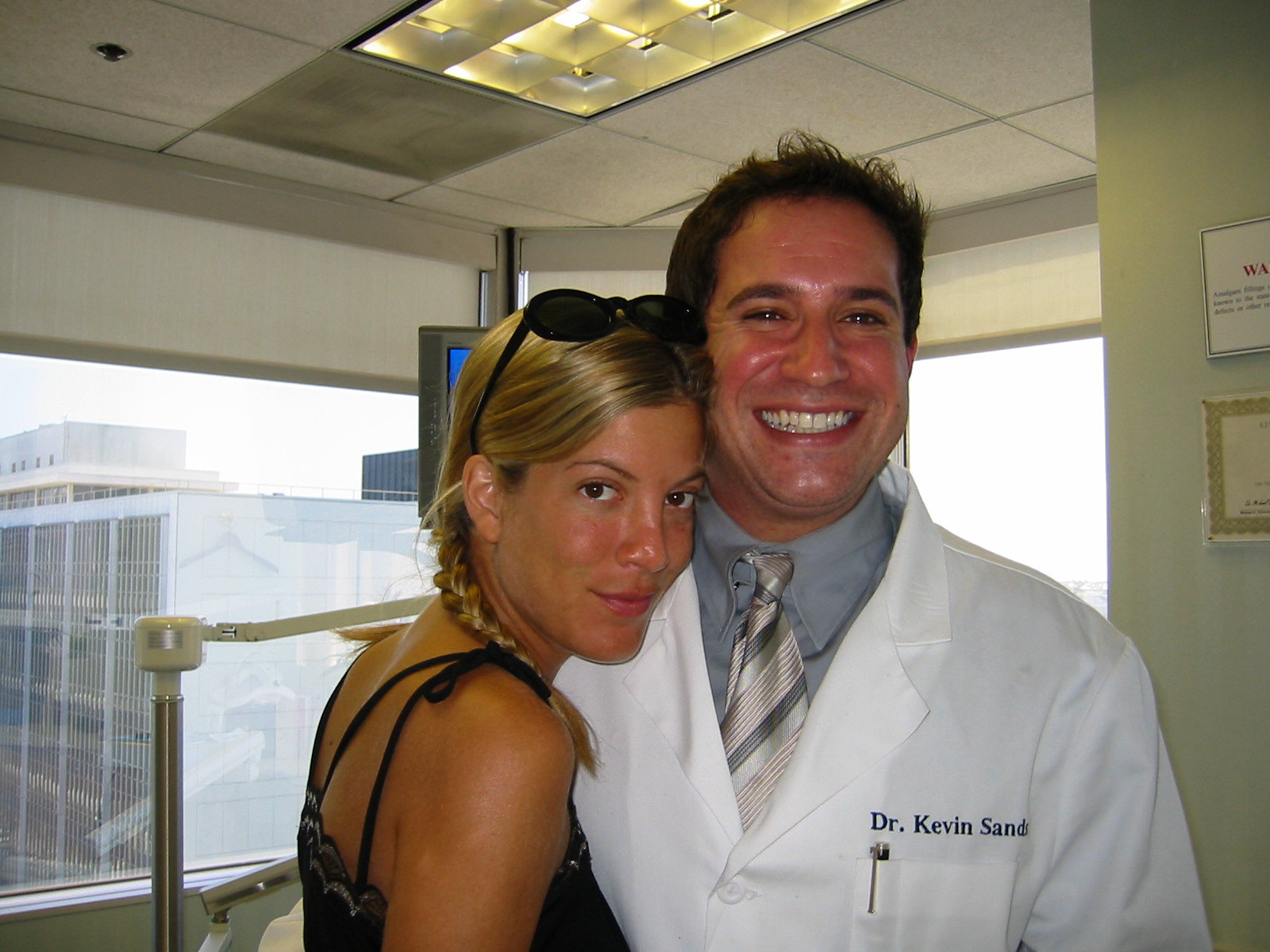 Dr. Kevin Sands with Tori Spelling