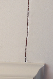 Cracks in ceiling