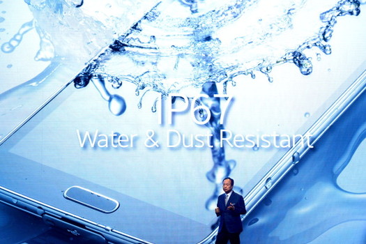 water resistant presentation from samsung
