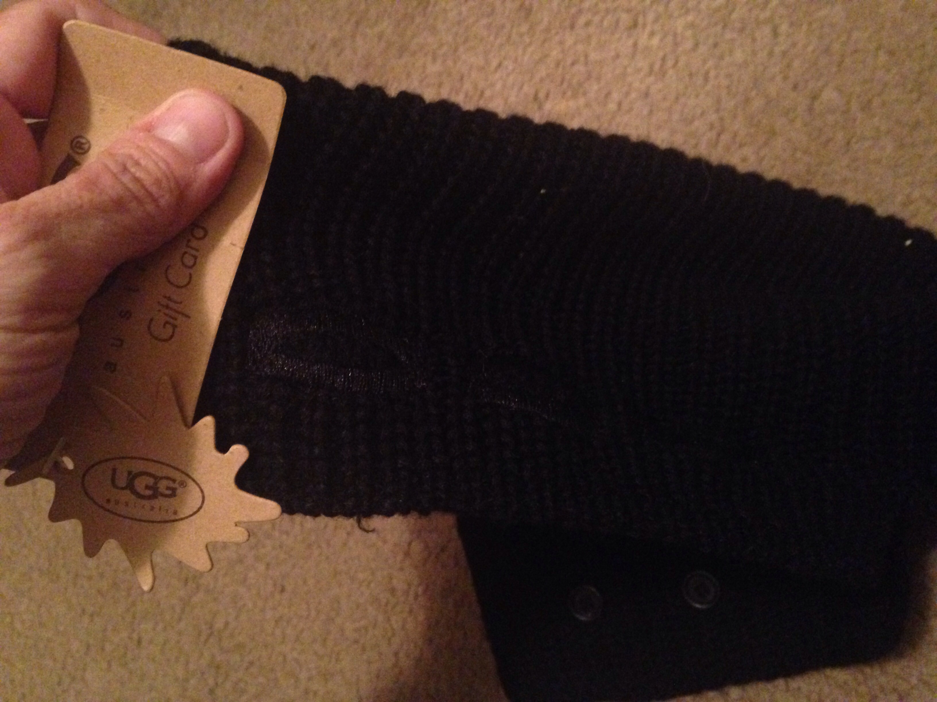 Picture of fake, defective rive Uggs