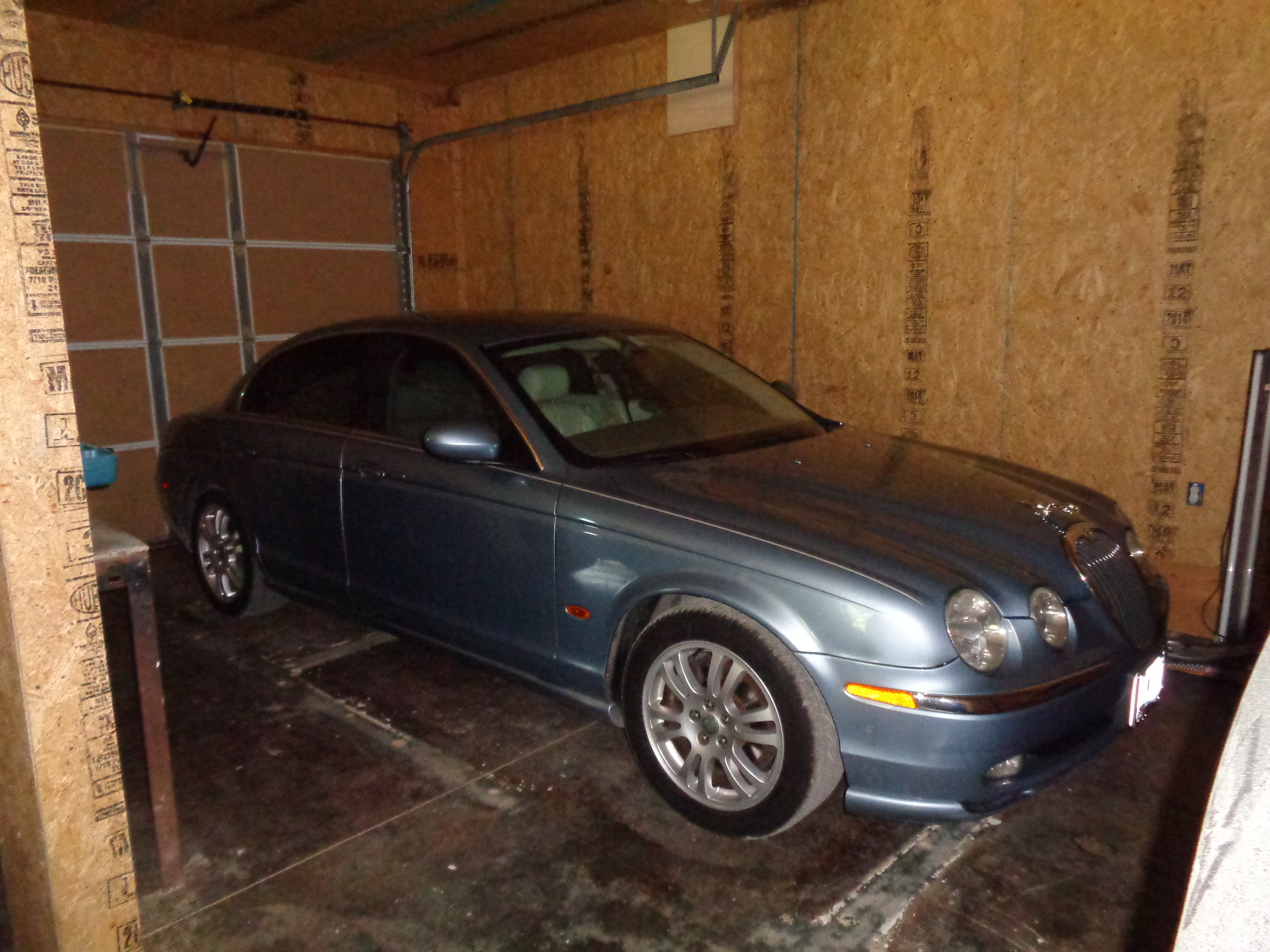 2004 jaguar