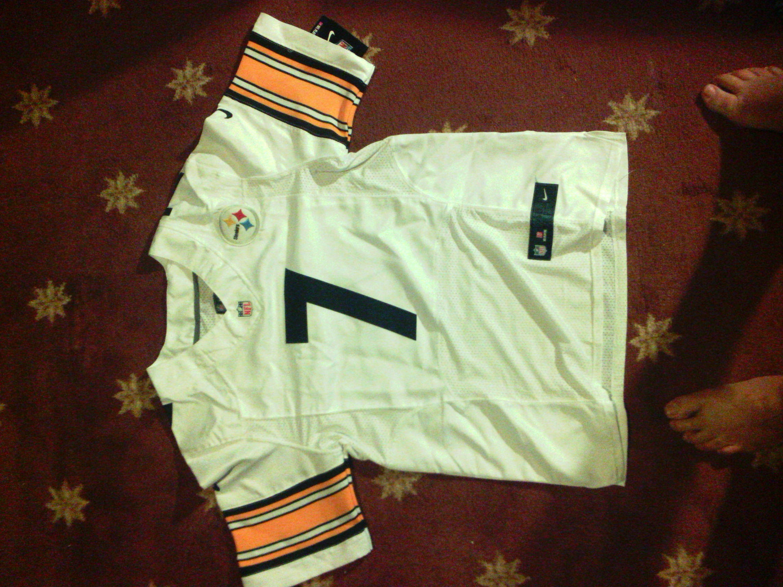 #7Rothlisberger size medium