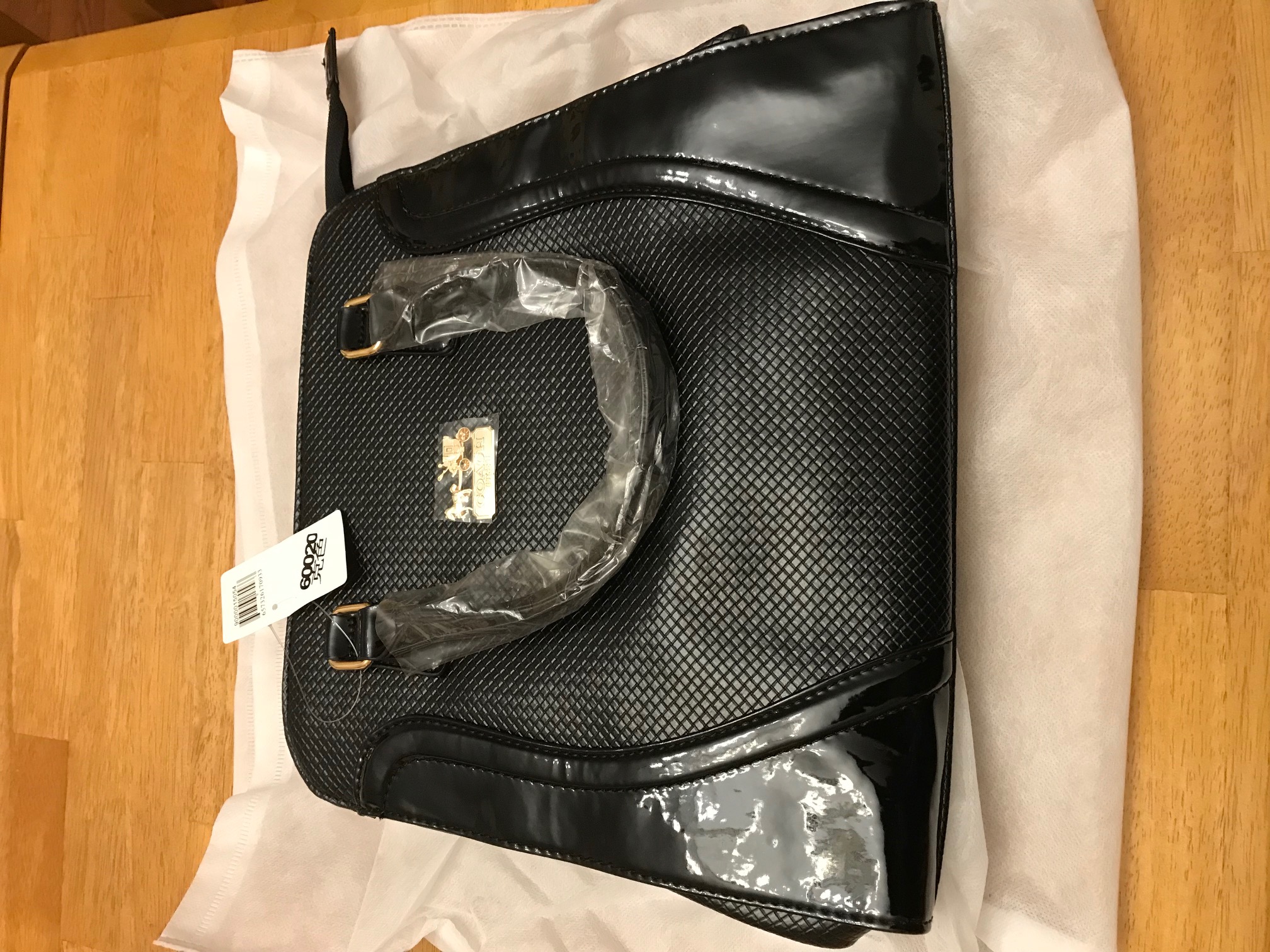 2-nd counterfeit Coach handbag