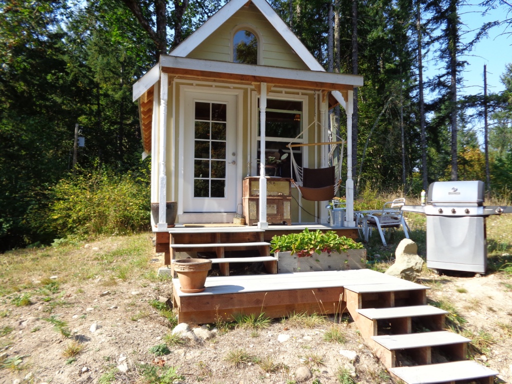 My Tiny Home by Zoe Cottages.