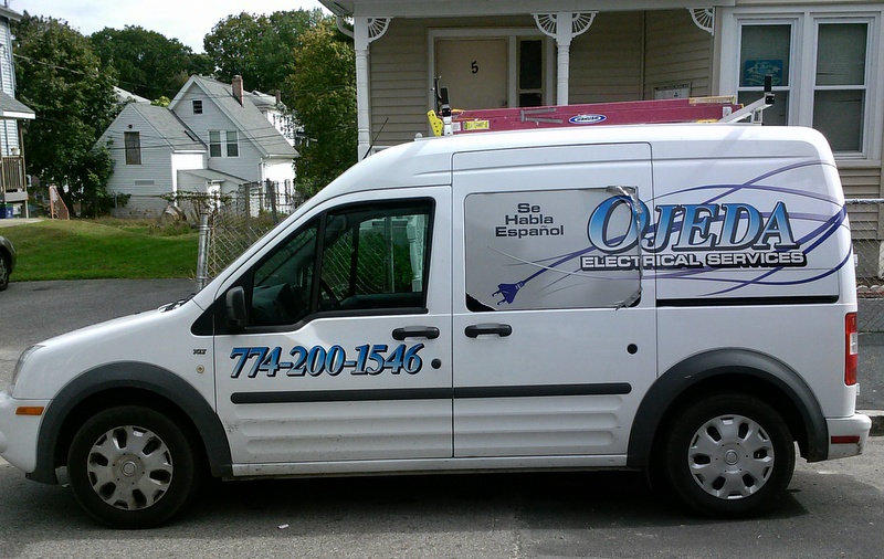 Emilio Ojeda and his van Ojeda Electrical Services, doing work at 5 Merrick Street, Worcester, Massachusetts.  01610.  If you see this man stay away from him or you will leave to regret it.  Emilio Oj