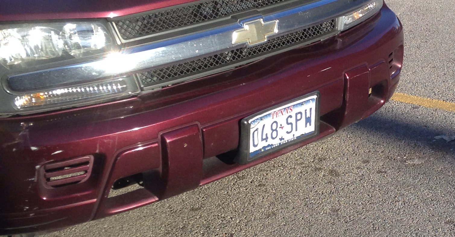 Drives a maroon chevy with plates:  048SPW