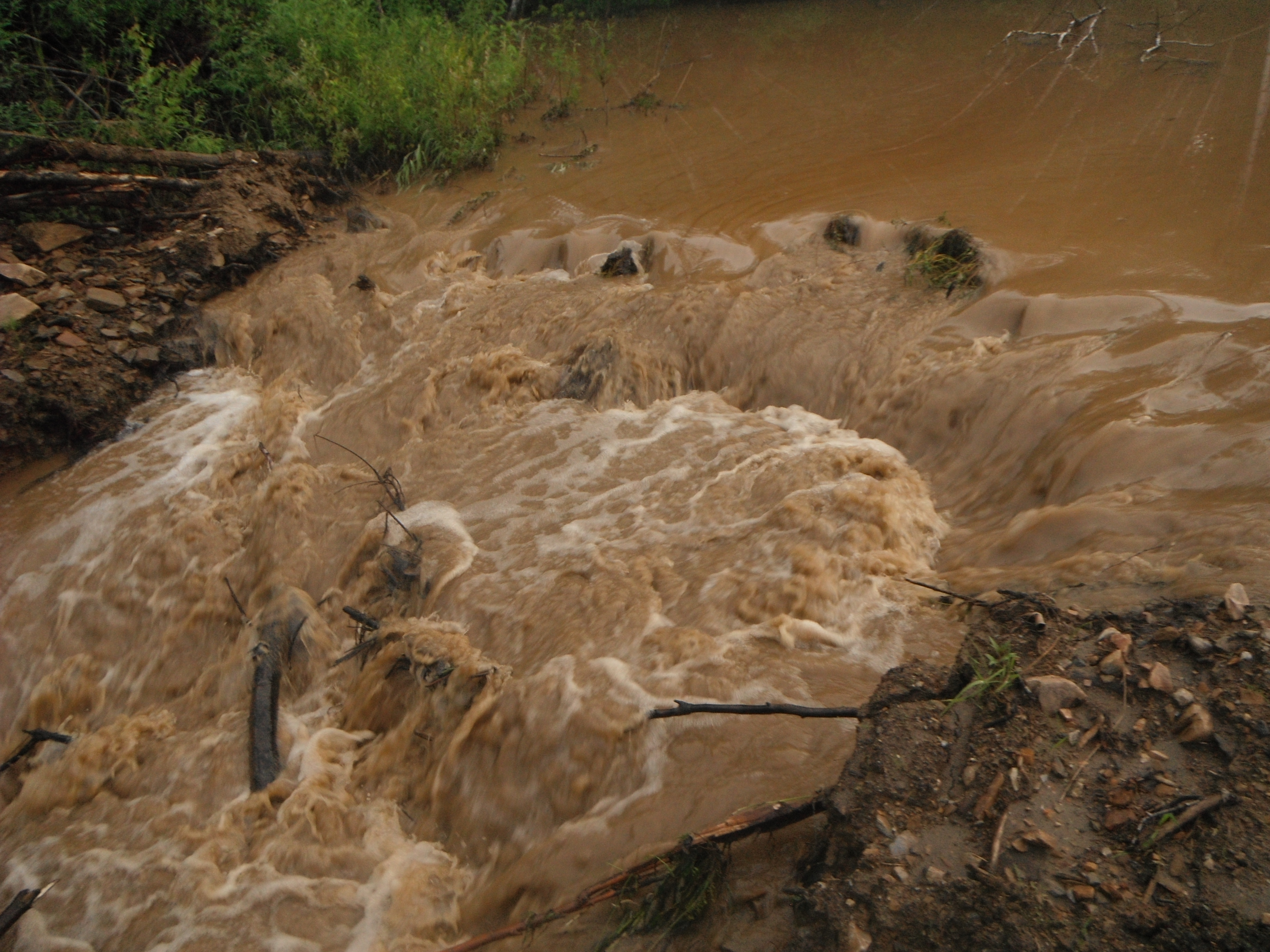 The EPA will have a Hay Day witth this Case, a Fedral Felony? Discharging a Settling pond is a Fellony when your running the Creek through it.