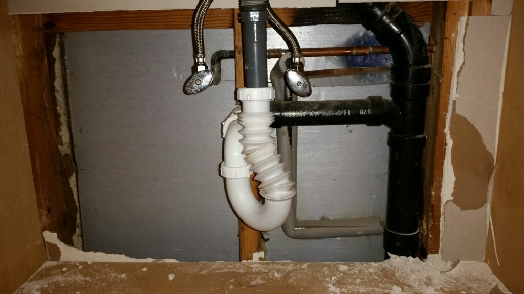 no insulation on plumbing, terrible job
