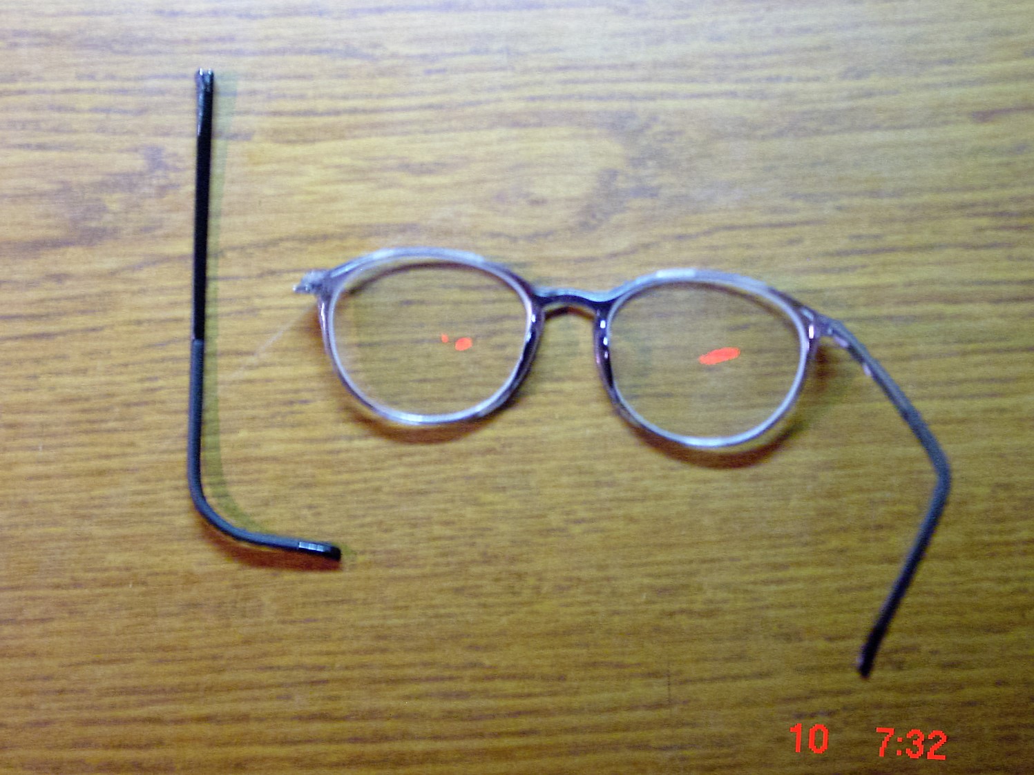 my broken glasses, as returned by Opticsfast
