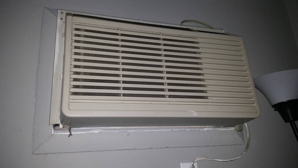 filthy ac that needs to be burned
