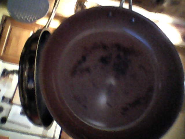 Gotham Steel frying pan is NOT non-stick, and they expect me to pay to return their faulty product!