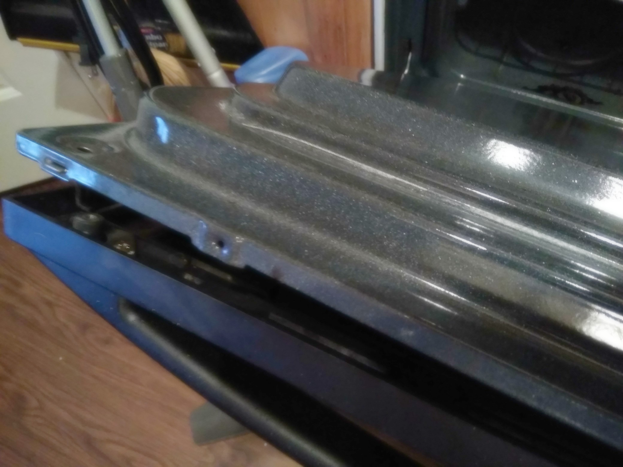 Broken Stove, Requested Bolt