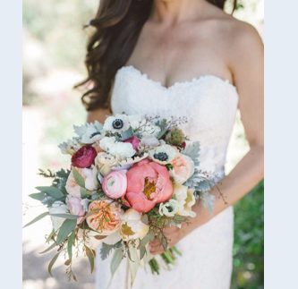 Photo provided to match flowers and style